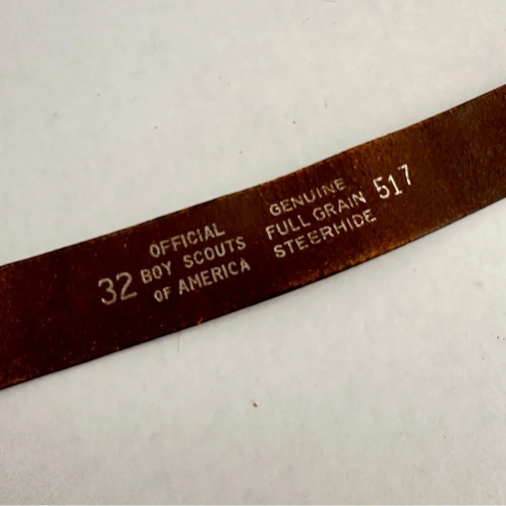 Vintage Boy Scouts of America Two Part Belt 32